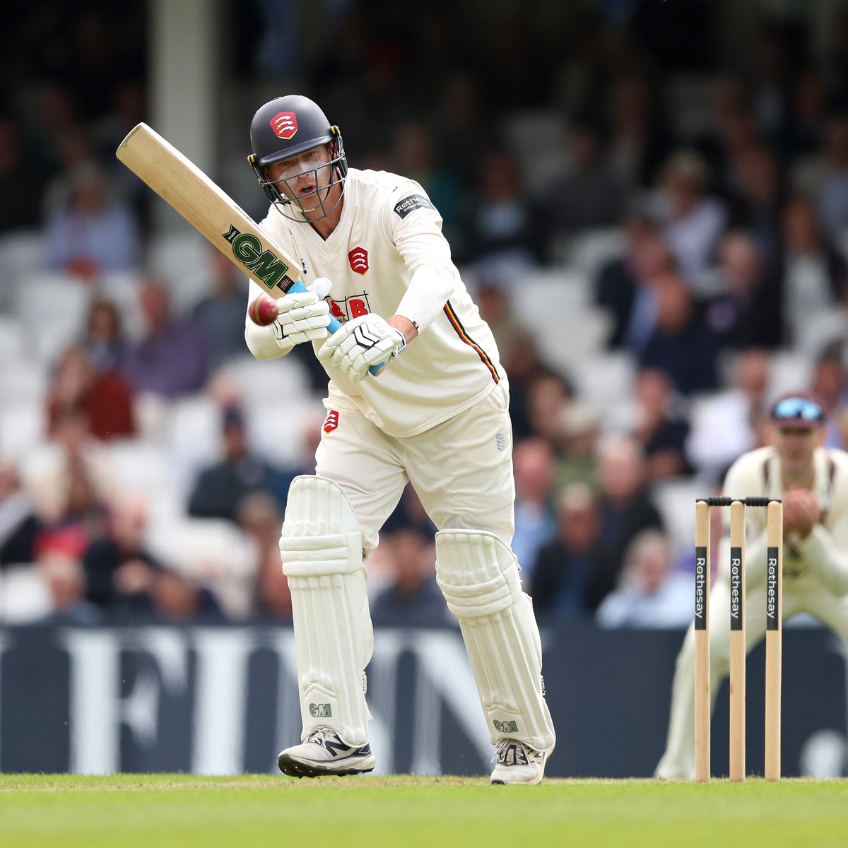 💪 Day 3 is about to get underway.

Scorecard &amp; Highlights ➡️ essexcricket.org.uk/matchzone/?tab…

Essex 195-2 (lead by 133 runs)
🦅 #FlyLikeAnEagle