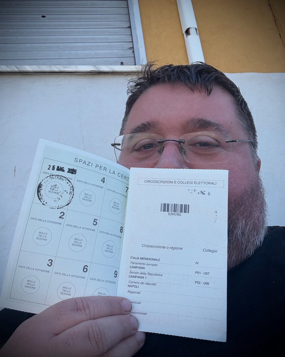 albertodesena_'s tweet photo. ✅ FATTO! Il primo timbro ti fa tornare sempre un po’ adolescente! Peccato sia la seconda 🤣

🫵🏻 Andate a Votare!!! 
#Amministrative2025 #NolaDecide https://t.co/l2nEO0GbTC