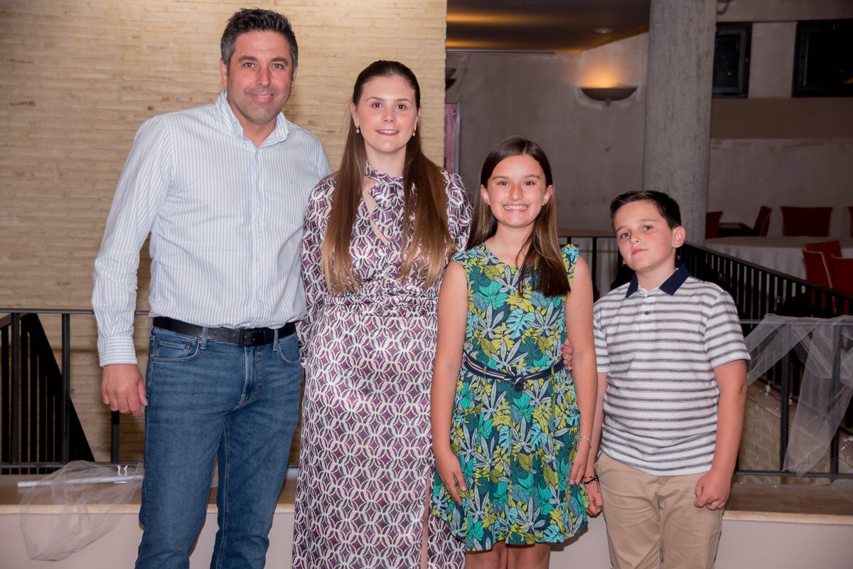 Els nostres representants del 2026, van assistir dissabte passat, a l'acte de nominació de les FFMM i corts d'honor de FJFS 2026. 

#fallessagunt #falles2026 #fallalapalmera #monfaller #palmeritosinfantils #Palmeritos #fjfs