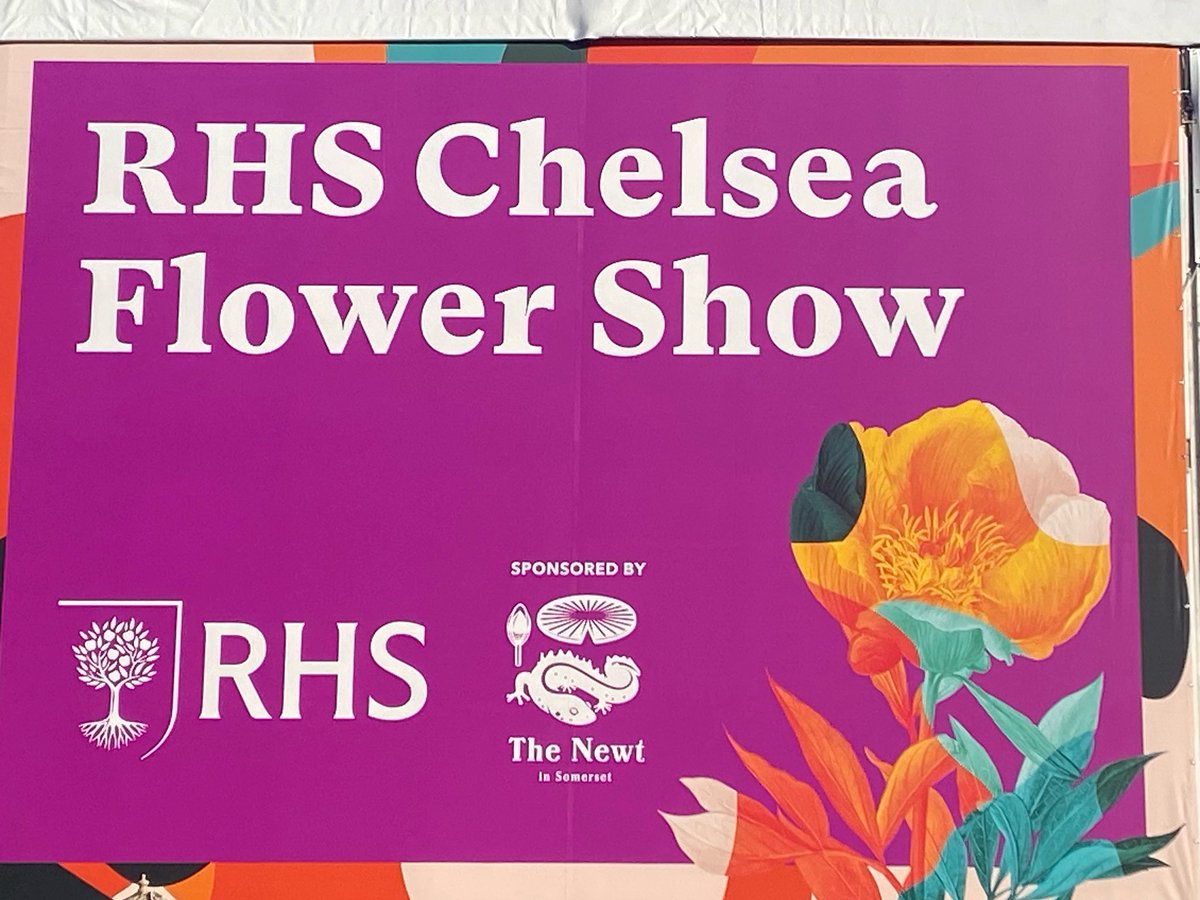 So long, farewell to #chelseaflowershow for another year. It’s been a fabulous show for us. Another gold medal to the tally, we’ve met 1000’s of lovely visitors and had such a laugh with fellow exhibitors. Such a great few days. The planning for next year starts now.