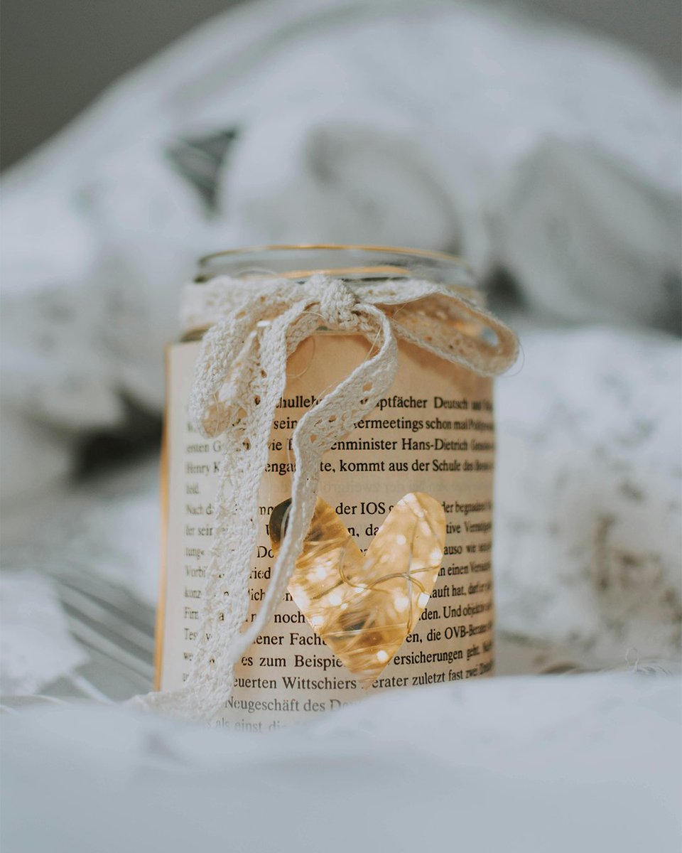 Instead of throwing out old items, why not give them a new life? 

Whether it’s transforming glass jars into stylish storage containers or repurposing old furniture, upcycling helps reduce waste while adding a unique, personal touch to your home🫙