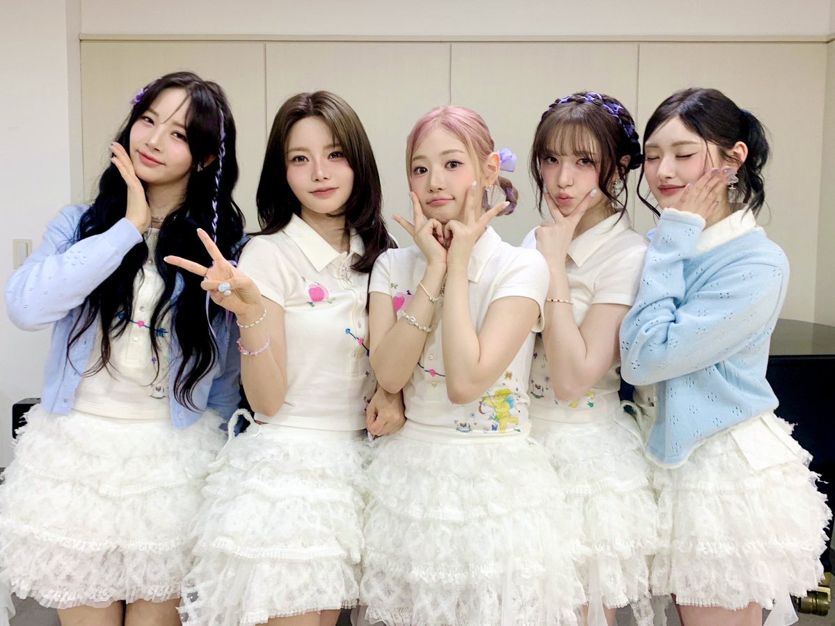 we_fiftyfifty's tweet image. [📸] 250525 #열린음악회 완료 🎼💗

#FIFTYFIFTY #피프티피프티
#DayAndNight #MidnightSpecial 
#FIFTYFIFTY_DayAndNight