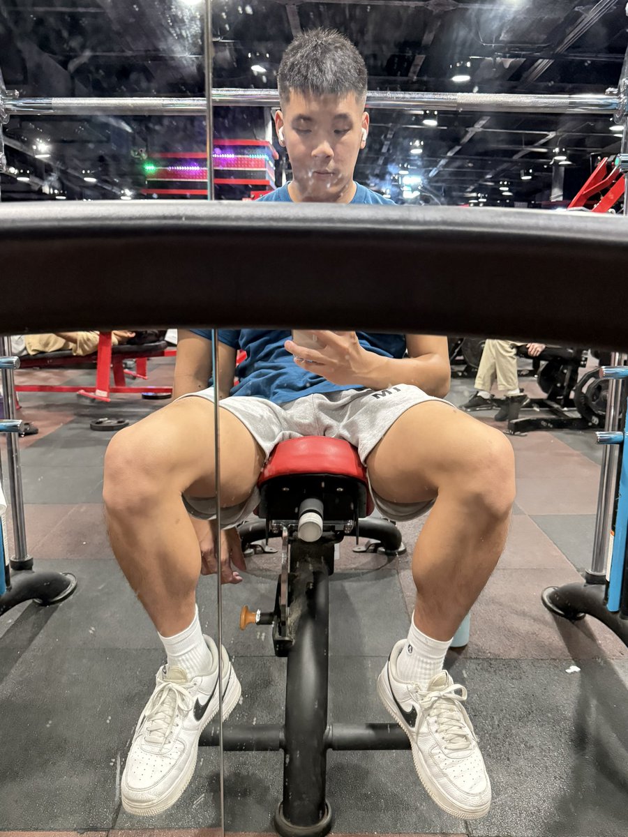 好久沒射突然好想要🥹