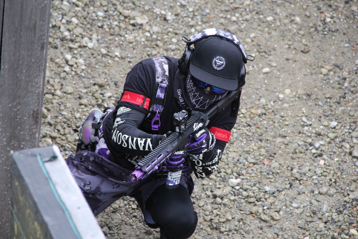 NutsAirsoft's tweet photo. 今日は、Diabloさん(@BalaDelDiablo )の貸切にお邪魔してきました😆
参加された皆さん、お疲れ様でしたー🍻
めっちゃ楽しかったー❗️
接敵も早いし、ゲーム回しも最高👍
また行きたいフィールドさんでした✨
#サバゲー
#ねこやしき
#Catfactory https://t.co/3su7lkoXLW
