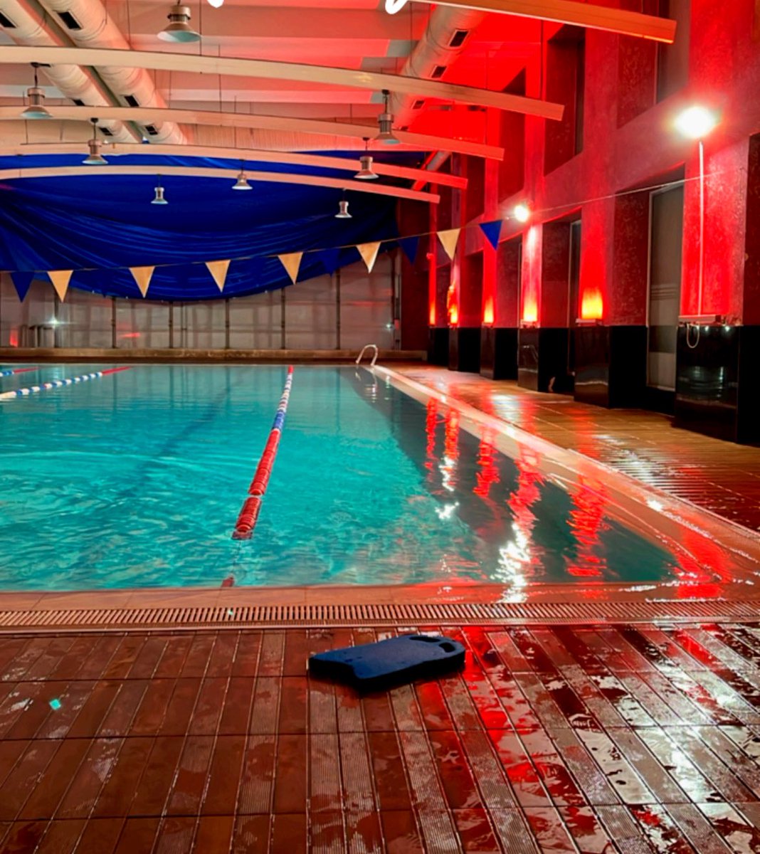 zhde_tt's tweet photo. 🏊‍♀️ https://t.co/JRzYDJfrIm