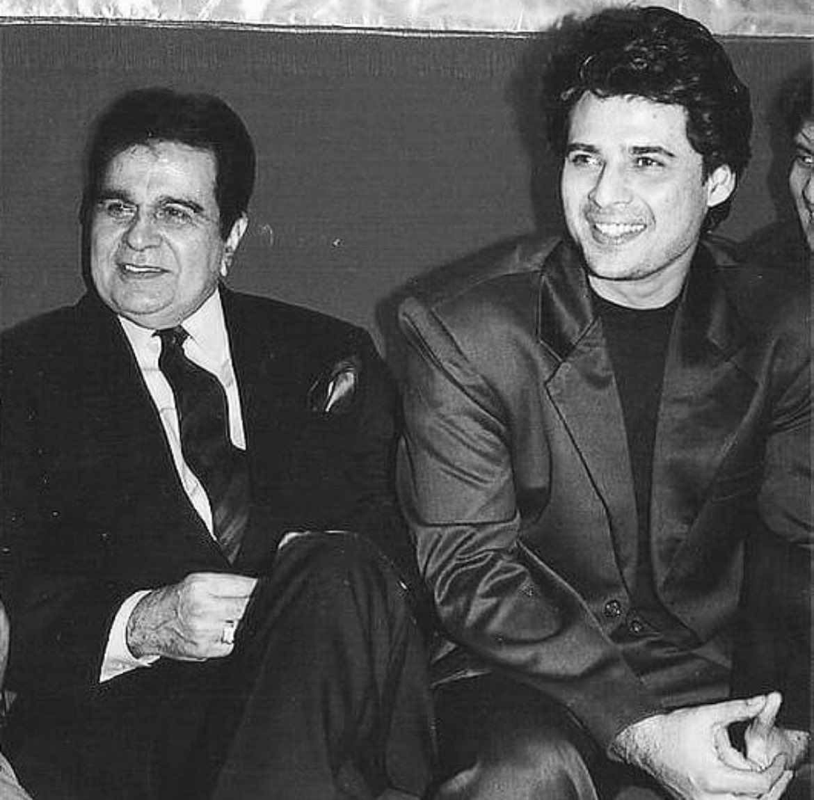 We finished shooting Naam Kya Hai together.He stayed at home in CuffeParade for nearly a year, while we searched for work for him. Dastak,Qila,MereDoAnmolRatan,Raju Mavani’s films flew into his lap.I had to handle the producers,to handle the paperwork to handle the dates. RIP ❤️