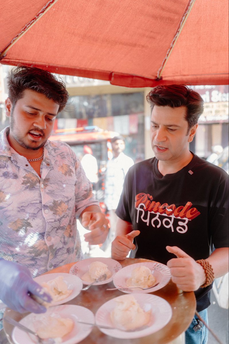 Guess the dish 👀 

Hint: I have recently shared reel on this dessert. 

#chefkunal #food #guessthefood #guess #foodies #foodstagram #foodforlife