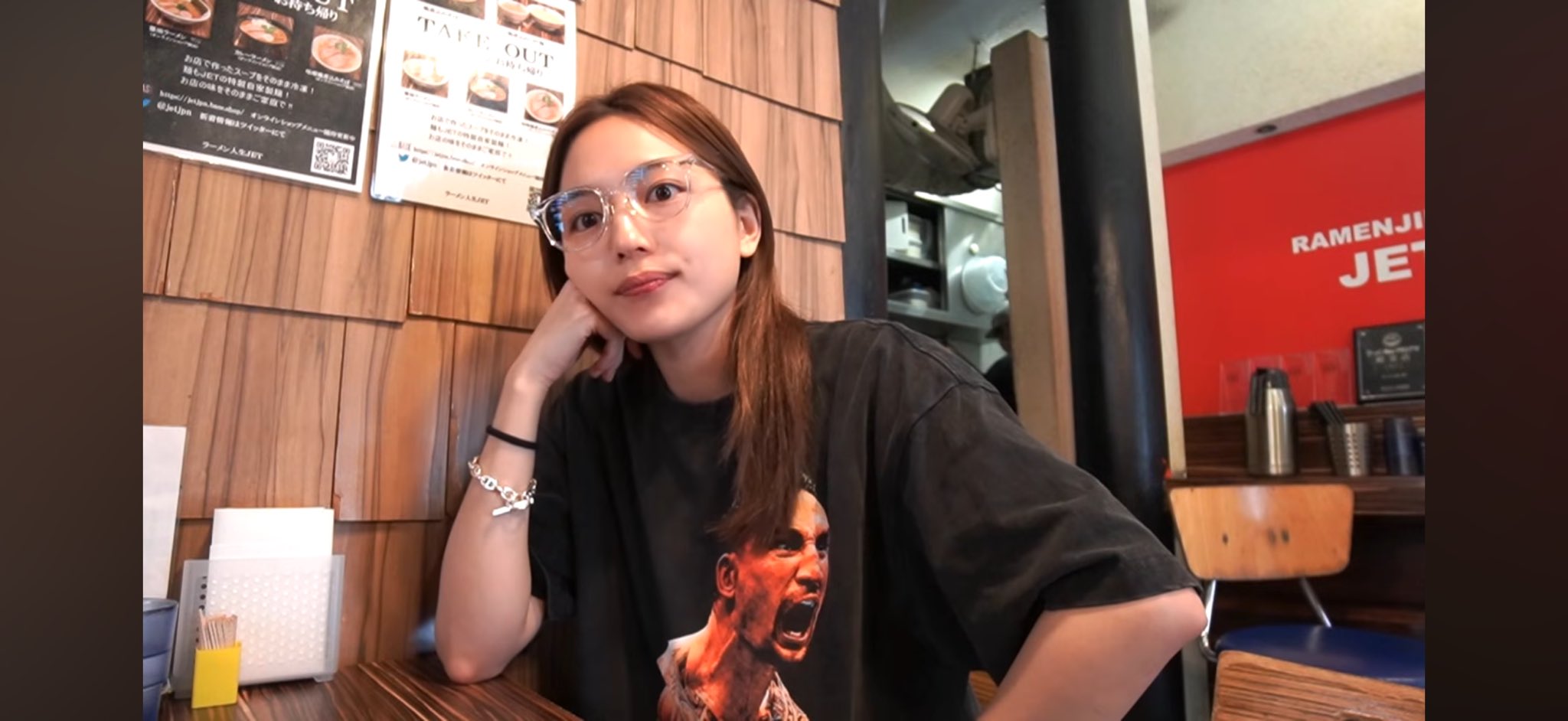【COACHブティック】●ドラマで川口春奈さん着用！●タイラー 28 COACHブティック】○ドラマで川口春奈さん着用！○タイラー 28