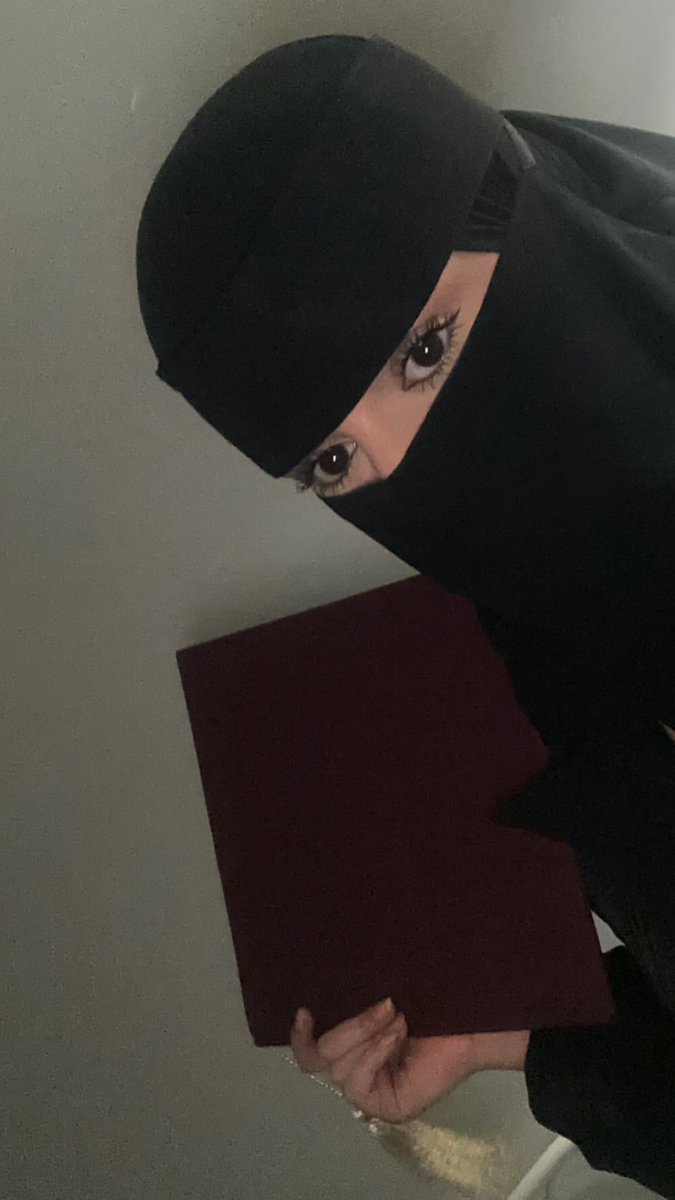 رسمياً نواله خريجة الحمدلله الحمدالله الفرحة مش سايعتنيييييي😞❤️❤️❤️❤️❤️❤️