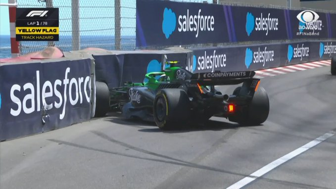 blog_formula1's tweet photo. GABRIEL BORTOLETO BATEU E CAUSOU O VIRTUAL SAFETY CAR

MAS ELE AINDA ESTÁ VIVO NA CORRIDA!!! https://t.co/cpSllSfoaQ