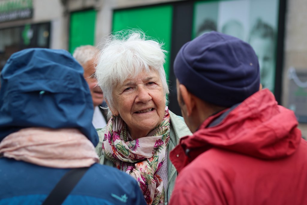 Quentin Thirot (@qthirot) on Twitter photo 💬 Nous étions nombreux autour de <a href="/NicolasMayerNMR/">Nicolas Mayer-Rossignol</a> sur le marché Saint-Marc ce matin pour échanger avec les habitant.e.s sur la bonne gestion financière de la ville de #Rouen 💬 Nous étions nombreux autour de <a href="/NicolasMayerNMR/">Nicolas Mayer-Rossignol</a> sur le marché Saint-Marc ce matin pour échanger avec les habitant.e.s sur la bonne gestion financière de la ville de #Rouen