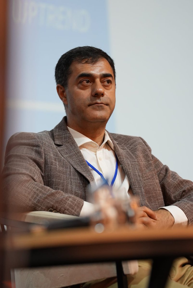 Prof. Dr. Necmettin KIZILKAYA, Dr. Öğr. Üyesi Mehmet Fatih ULU, Dr. Öğr. Üyesi Osman Zeki GÖKÇE, Dr. Mehmet Sıddık GÜÇLÜ konuşmalarını gerçekleştiriyorlar.