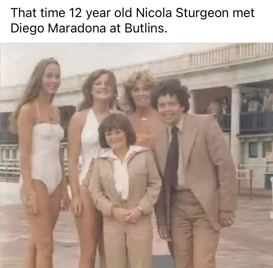 K ❤️ (@misskaren1981) on Twitter photo 