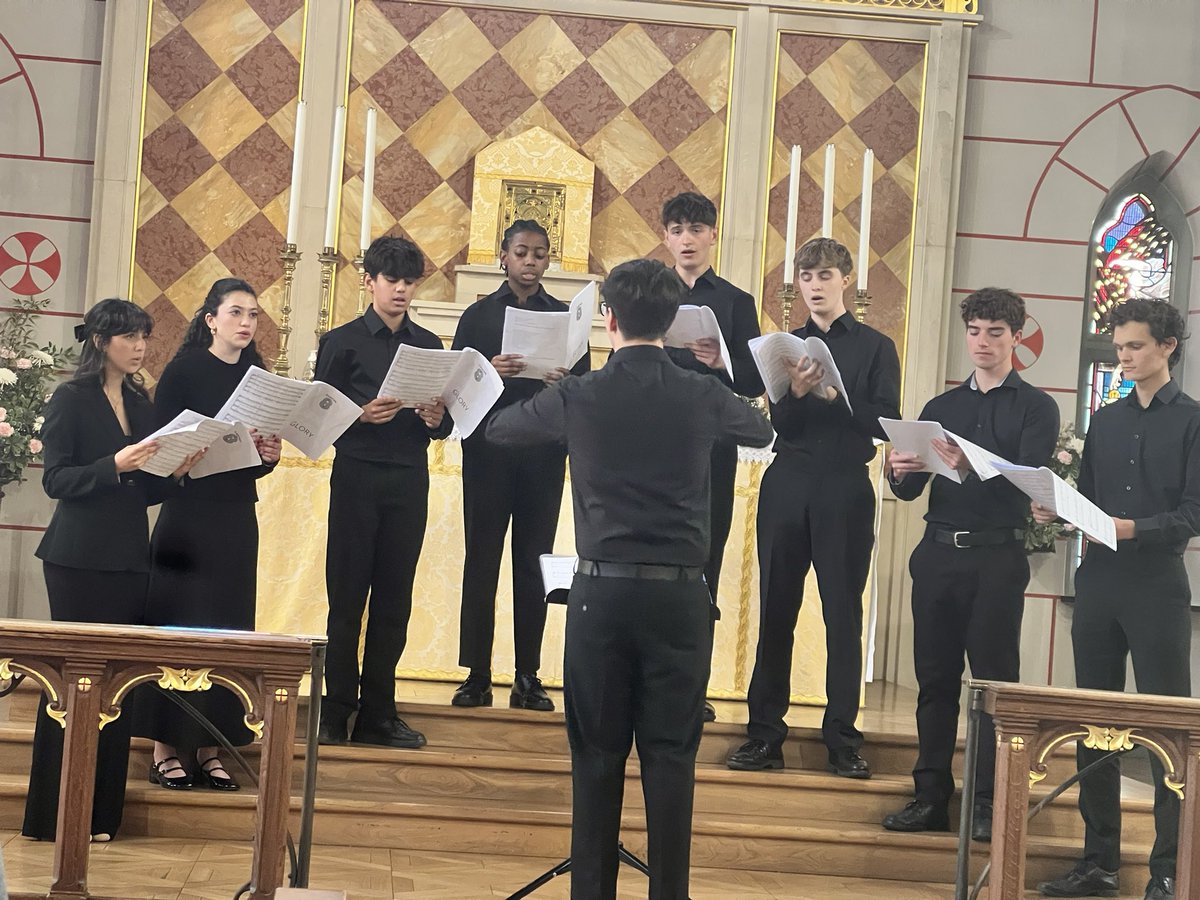 CVMSMusic's tweet image. Some photos from last Friday’s beautiful recital by Cantus 8, eight singers from the Vaughan directed by sixth former Ben. Bravo to all involved.