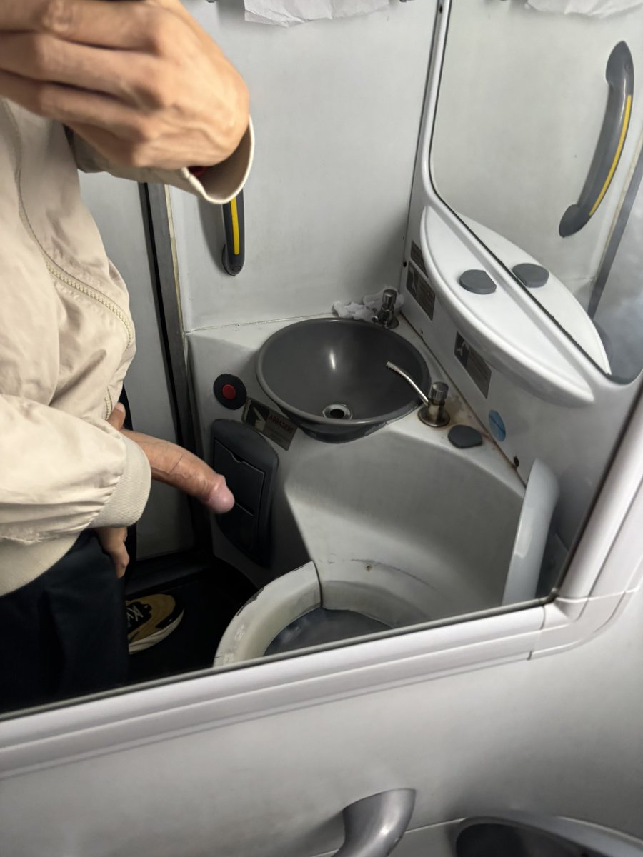 quando bate o tesao na estrada 
chudai 🍆🥵