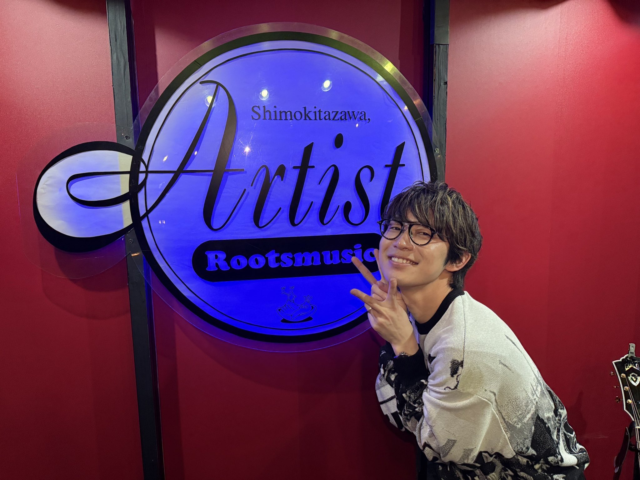 【皆さんでお値段お決めください】川崎鷹也さん　直筆サイン入りピック　セット可 2025年最新】川崎鷹也 サインの人気アイテム - メルカリ