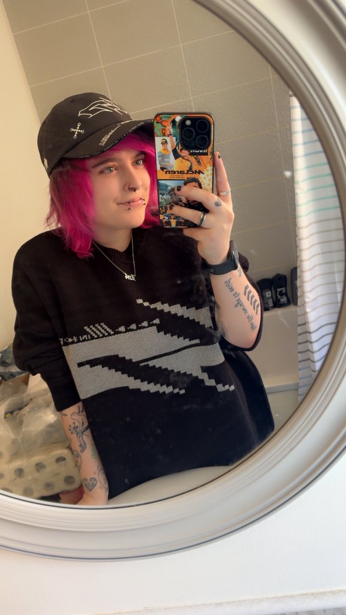 Courtney⁴ ❯❯❯❯ tweet media