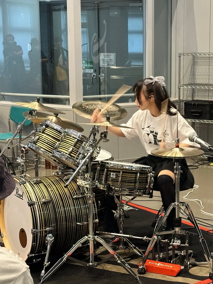 jujuju_dr's tweet photo. #ドラパラ大阪2025 
📍 新大阪KOKOPLAZA 

本日はツインペダル奏法のセミナーに
ご参加くださりありがとうございました❕

何か少しでもご参考なっていれば
とっても嬉しいです☺️🎶

ドラムのことたくさんお話しできて
楽しかったです🥁🎶

#ドラマーズパラダイス #ドラパラ https://t.co/OHLazgMGmr