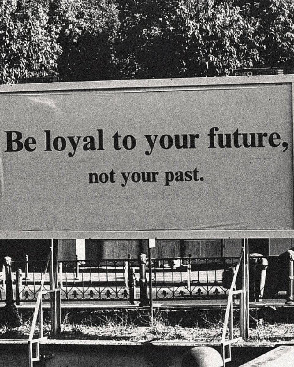 gentlebaidoo's tweet photo. That’s the most important aspect of Life…. You need to move on from the old way and better change for the best!!!! #BlackStars #Perry #PerfectMatchXtra https://t.co/AbHZtgTrY6