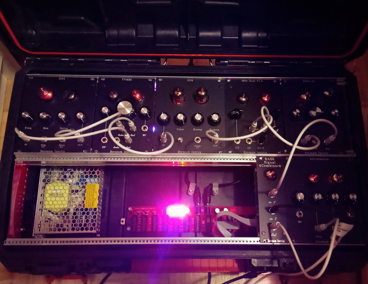 Tube Tentacles tweet media