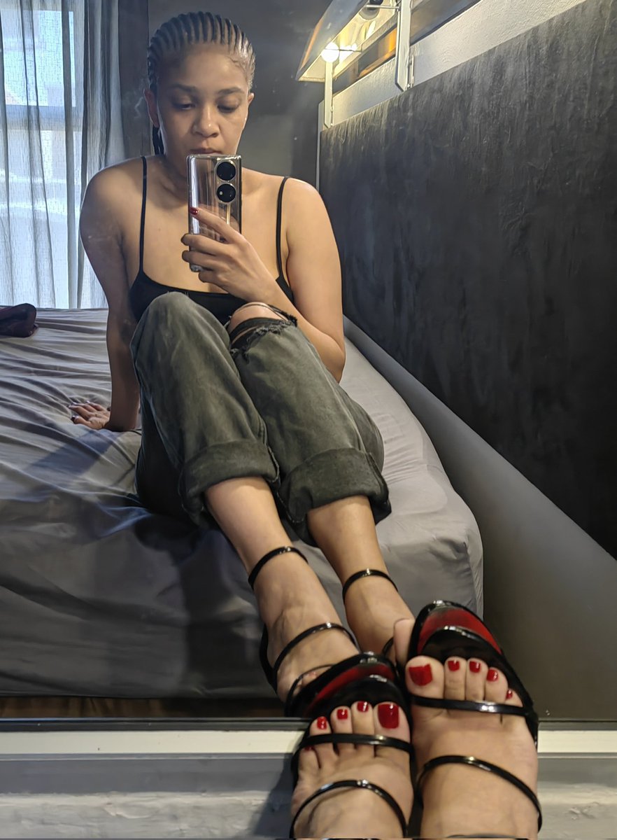 Yanka🖤 tweet media