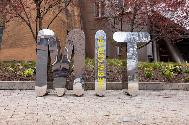 Can govt target other top universities after Harvard?

What the law says about the government’s power to act against universities

gn24.ae/13191021e4dda0…