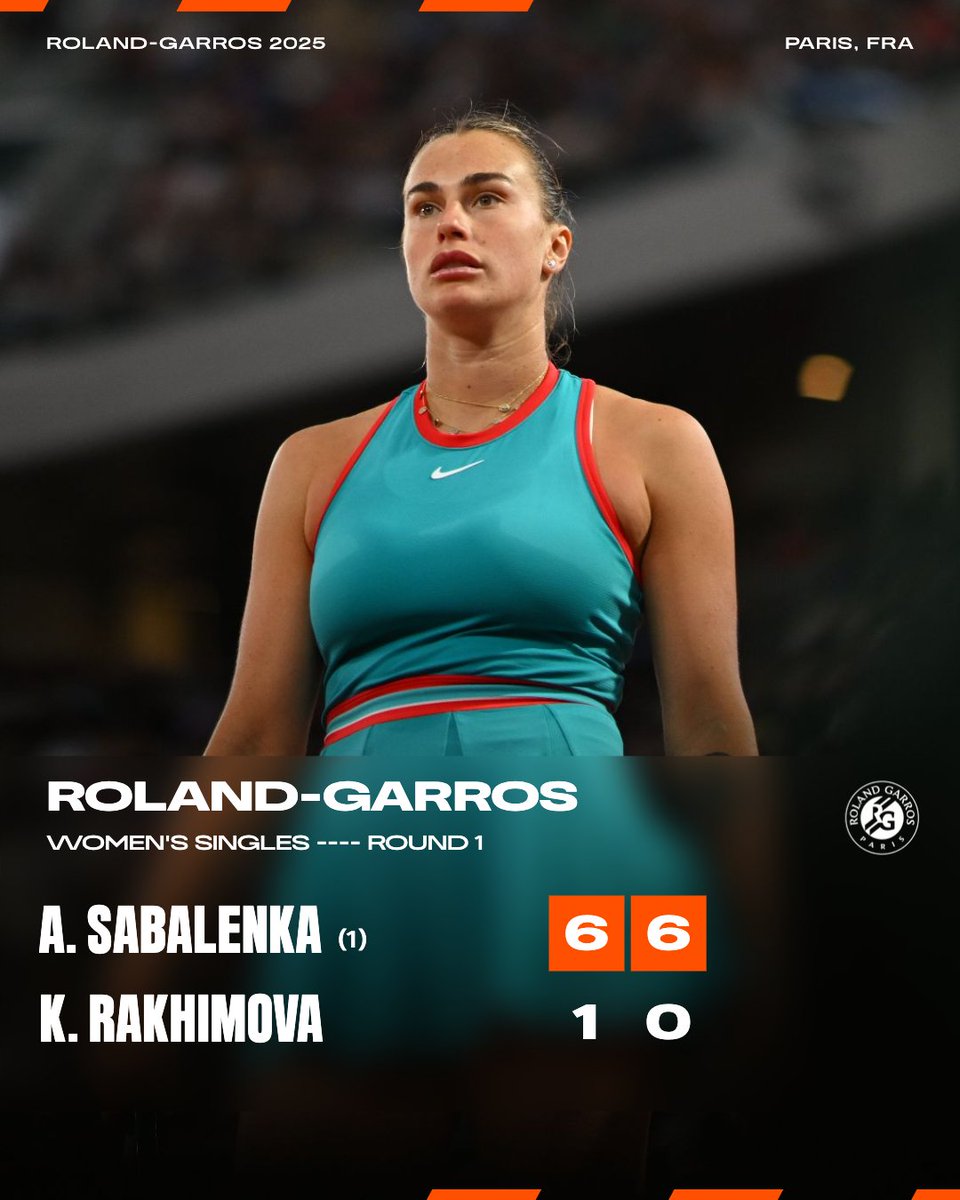 Focused and determined 🔮

#RolandGarros