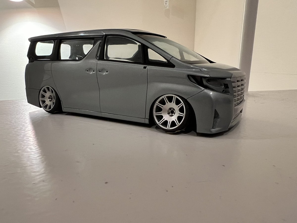 983modeling's tweet image. fujimi  1/24  ALPHARD  製作中

マークレスグリル
素ガラス
