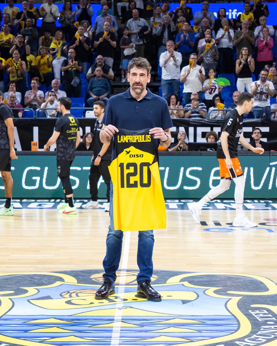 La Laguna Tenerife tweet media