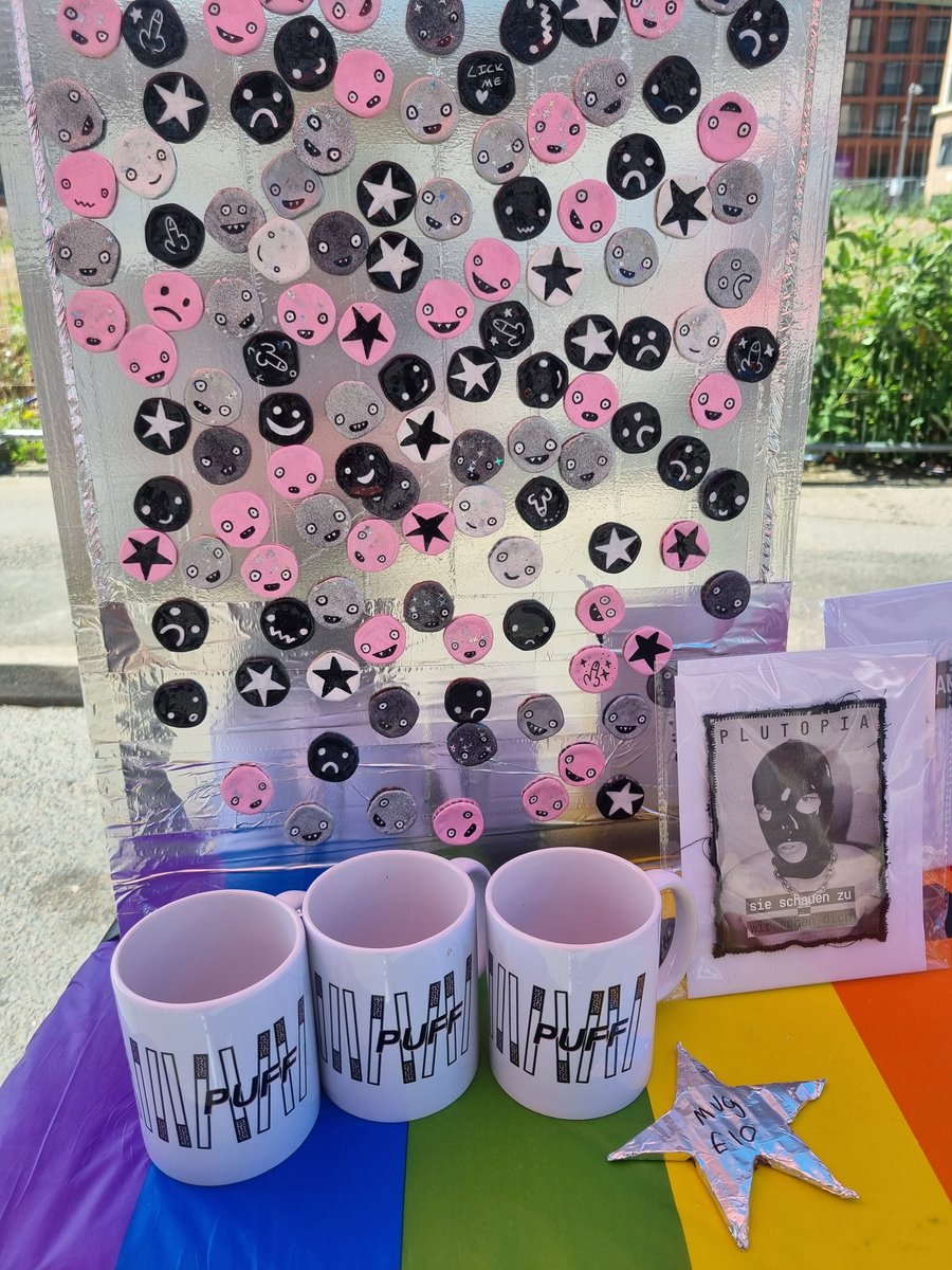 Subdyson_AD's tweet photo. All set up at The Fox
Come and treat yourself to some gay shit 💕💕 https://t.co/D3TkQ4dgUB