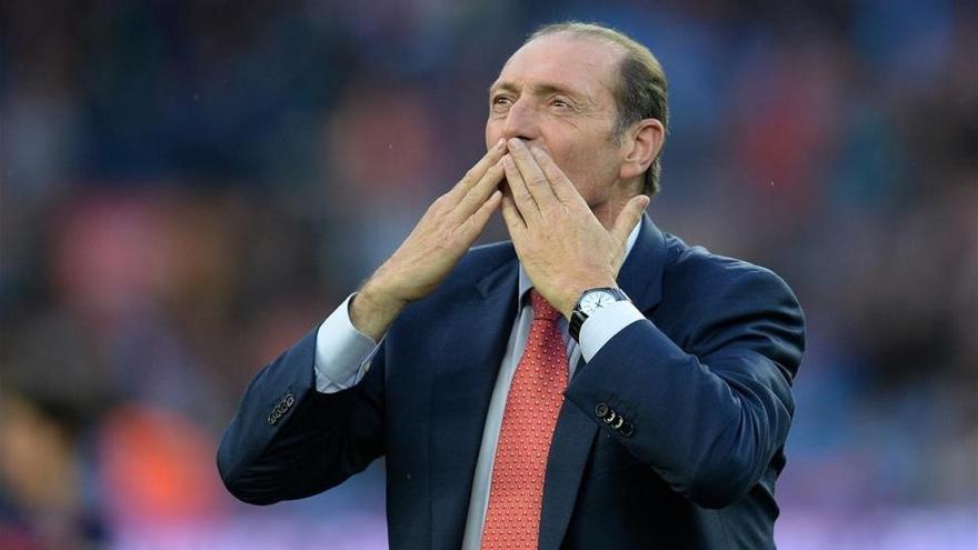 🎙️ Javi Poves en <a href="/LosBuenosAlPrao/">Los Buenos Al Prao</a> sobre la figura de Quini

"Es la mejor persona con la que me he cruzado en el mundo del fútbol"

"Se ponía por debajo tuyo siendo una estrella total en Gijón"

"Los chicos de Mareo deben empaparse de la figura de Quini"

"Encima era divertido..."