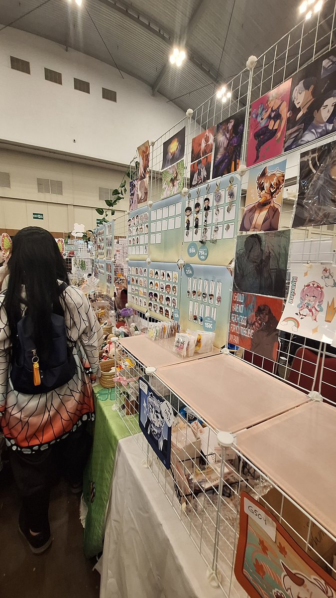 viridfox9's tweet image. Thank you for those who came to our booth! im surprised my ultrakill stuff are sold out thank you🔥🔥 i had fun! #cfxx