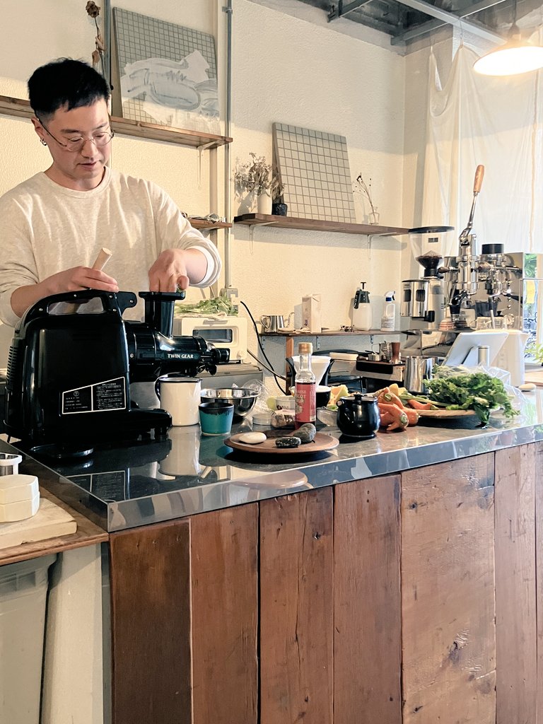 BuckedbytheStar's tweet image. Came for the coffee, now into the juice😍💕 #Ehime #Matsuyama #Utaco