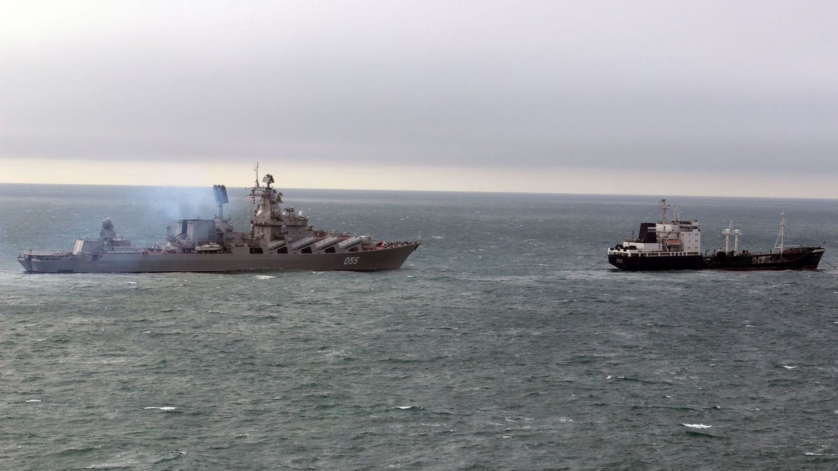 🇷🇺🇫🇮 RUSSIAN NAVY ESCORTS SHIPS IN THE BALTIC SEA NOW!

Finnish Defence Minister Antti Häkkänen:

“Russia has for the first time deployed military personnel to escort tankers of the so-called "shadow fleet".

The increased military activity of the Russian Federation in the Baltic