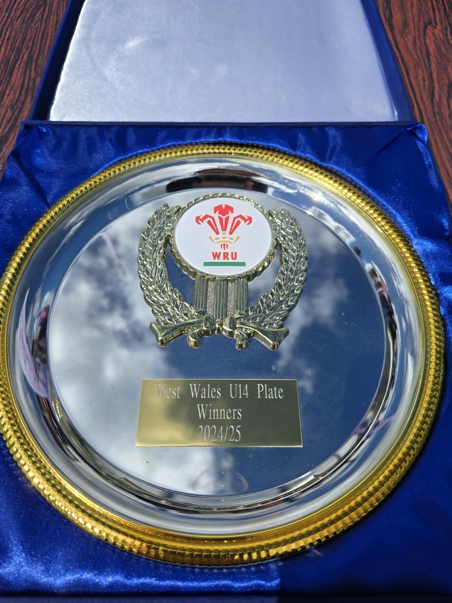 Sarah Lewis tweet media