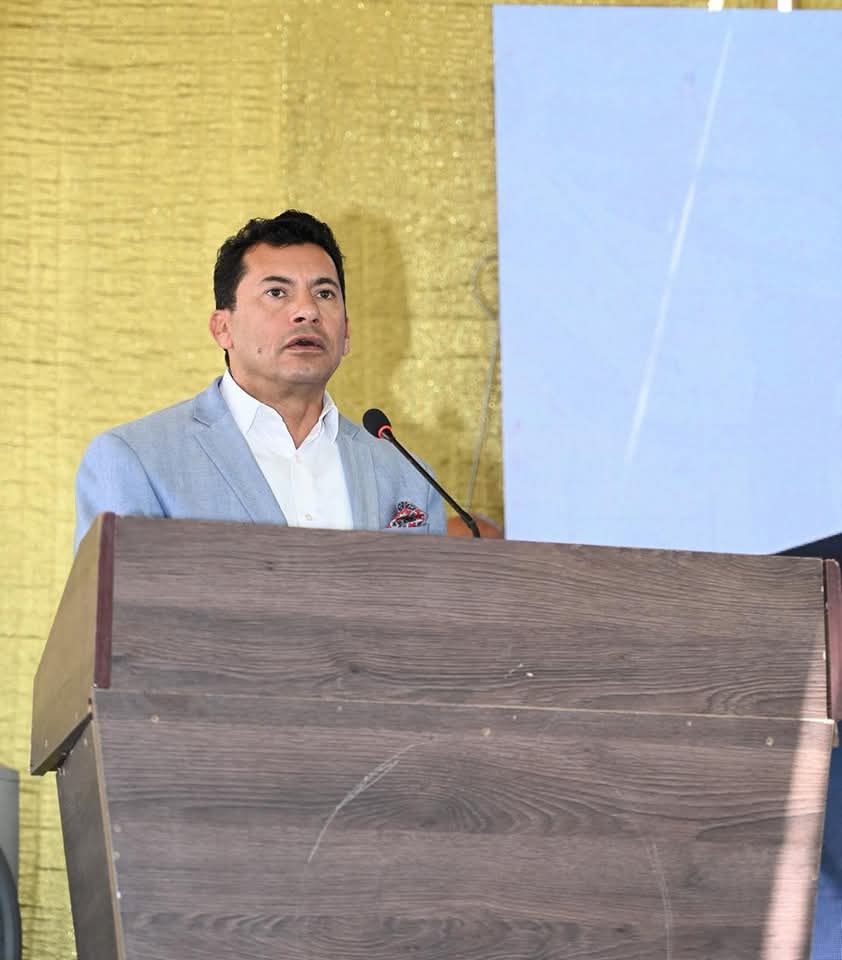 لتعزيز الوعي الوطني..
بحضور محافظ الإسماعيلية.. «التنسيقية» و«الشباب والرياضة» تنظمان جلسة حوارية مع شباب عدد من المحافظات 
 #تنسيقية_شباب_الأحزاب_والسياسيين
facebook.com/share/p/15Rb6G…