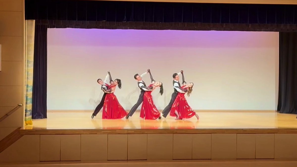 Mizuki31968949's tweet image. フォーメーション発表会、初参戦でした！
練習少ない中で、良く頑張った✨
他出場チームもみんな魅力的で勉強になりました☺️
また出たいなー！！