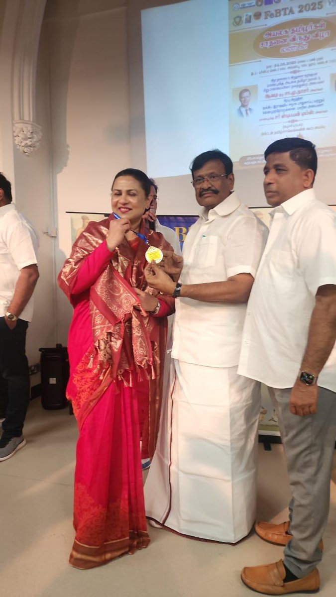 Mary Croos tweet media