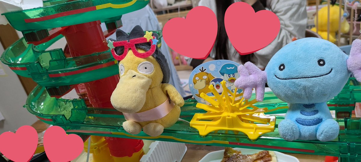 おともだちの、うぱまるくんが
おみやげにカチューシャとクッキーをくれたぐわ🐣!
とってもうれしいぐわ♪にあうぐわか?
いっしょにポケモンのながしそうめんもやって、たのしかったぐわ♪
#コダック