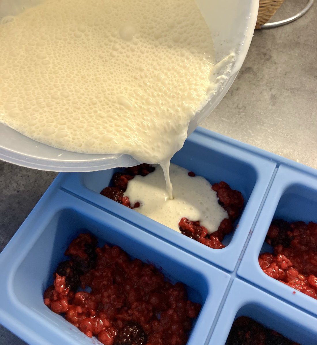 KrisBlackRose's tweet image. My #mascarpone #eggs #heavycream #vanilla extract Ice Cream turned out delicious. The white part is fluffy and scoopable after a few mins but berries are too frozen. Next time I’ll just add fresh berries and not freeze them with the base mix. Cc ⁦@SafetyManTX⁩