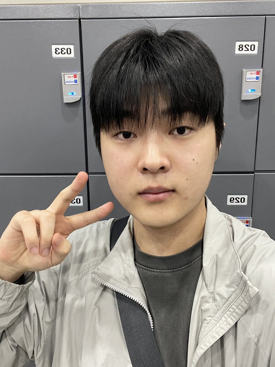 whenever927's tweet photo. ✌🏻
자주자주나와주시길.. https://t.co/4r9MP7Svcv