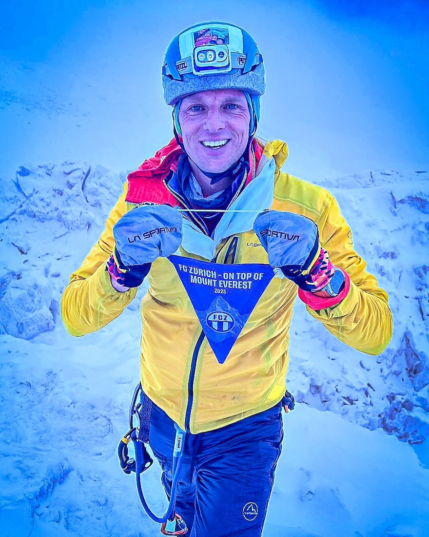 CumbresMagazine's tweet image. El #Everest habló: Andrews y Egloff vuelven a casa sin récord
Los dos destacados montañistas no lograron marcar un récord de velocidad sin O2 suplementario. La montaña, implacable, les negó el paso con vientos brutales y condiciones extremas.
cumbresmountainmagazine.com/cumbres-del-mu…