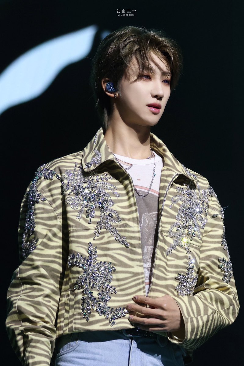 20250525

#디에잇 #THE8 #Minghao
#서명호  #徐明浩  #ミンハオ 
#세븐틴 #SEVENTEEN