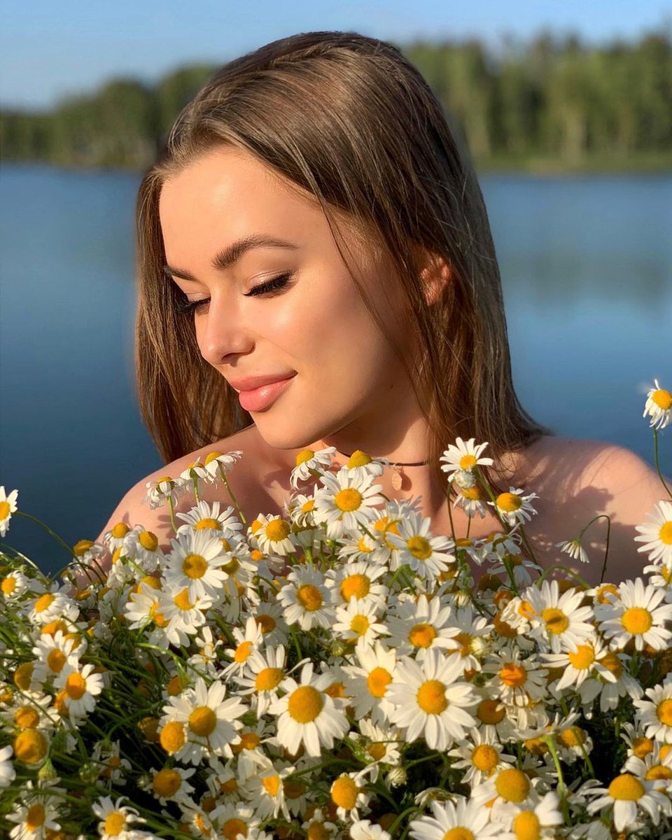 Interroman's tweet image. Success is not final, failure is not fatal: It is the courage to continue that counts.