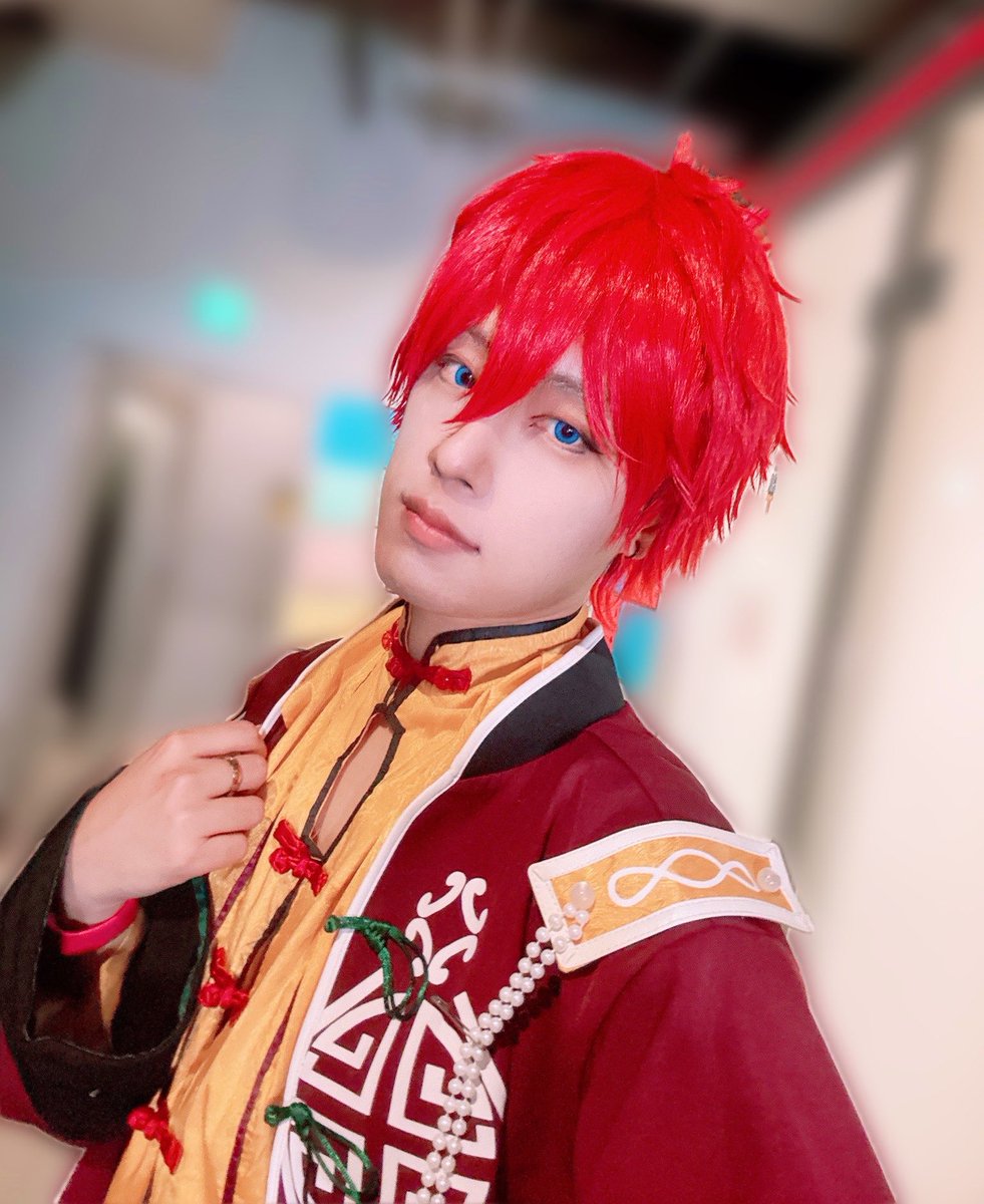 shun_11279's tweet photo. #アキコス 初参加、ありがとうございました‼️

なぜか天城燐音がクレビのみんなのパートを歌う(？)チーム名「Crazy:D」として、Honeycomb SummerとRISKY VENUSの2曲を歌わせていただきました🎤
大好きな曲を皆さんの前で披露できて大変楽しかったです🐝 https://t.co/tfzakTkBug