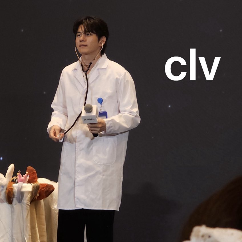 spinningwelo's tweet photo. God doctor of work-related illnesses
#ONGSEONGWU 
#옹성우 https://t.co/wsnRGbuaUf