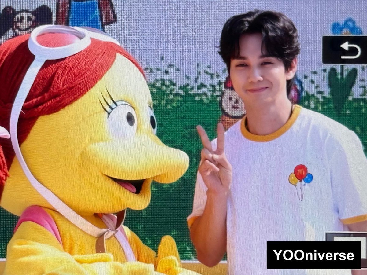 ___YOOniverse__'s tweet photo. 250525 ๋งฅ๋๋ ๋ ํดํผ์ํฌ ํ๋ฆฌ๋ทฐ แฐ https://t.co/x5RroHvbv0