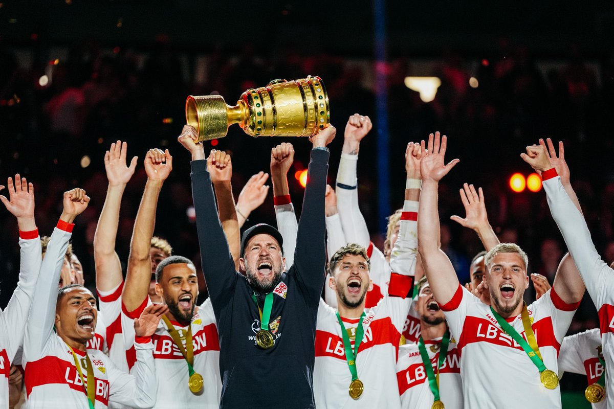 ave 🏆🏆🏆 tweet media