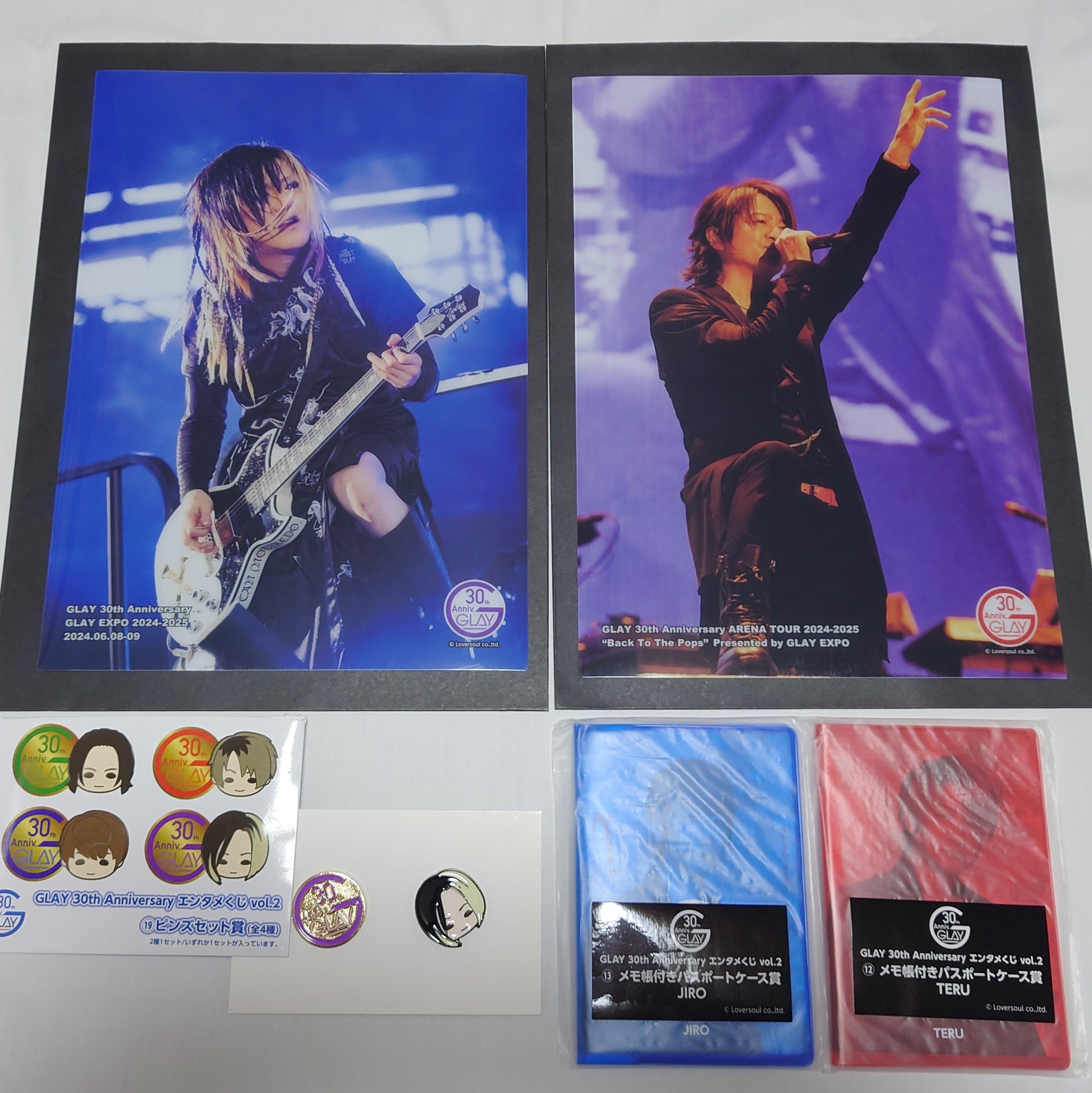 【新品】 GLAY エンタメくじ ピンズセット タオル パスポートケース GLAY 30th Anniversaryエンタメくじ ピンズセット&タオル - メルカリ
