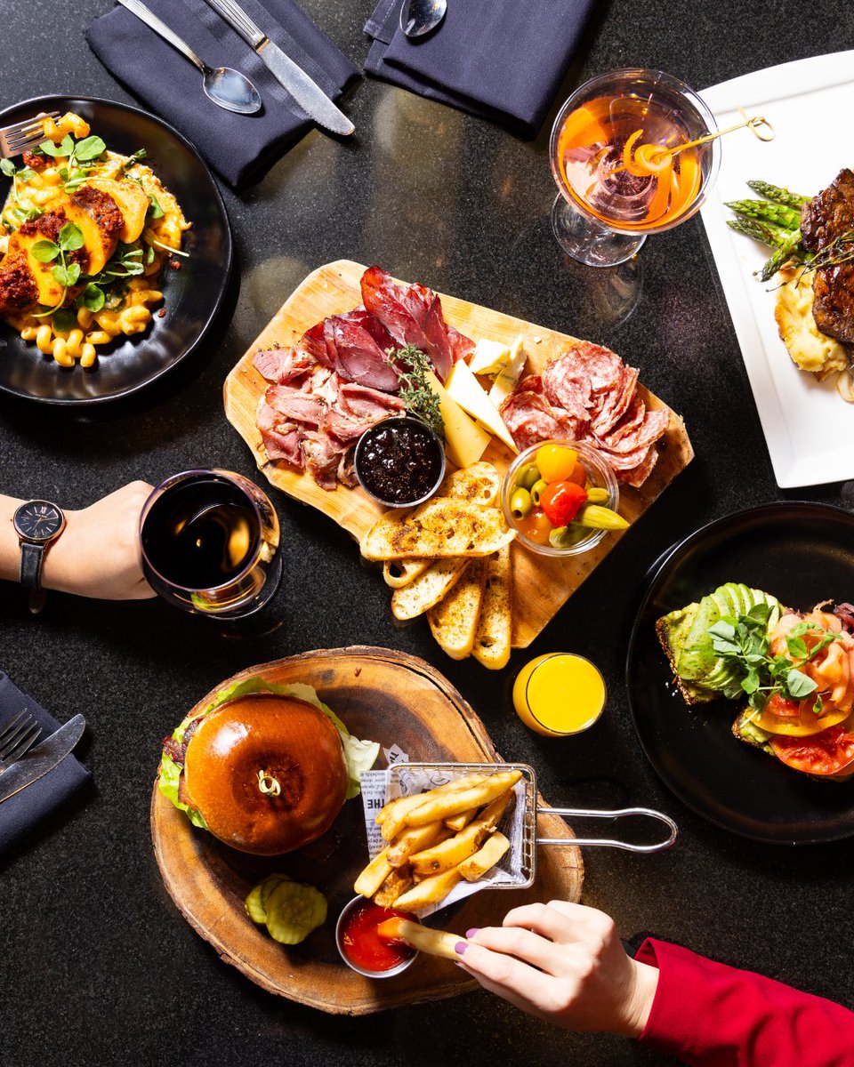 Enjoy flavors as bold as the city itself. 

☀️BOOK NOW: Memorial Day Cyber Sale – from $199/night + breakfast. Link in Stories.Stay by 8/31/2025. Sale is valid 5/21/2025 - 5/27/2025.
#HoustonEats #HiltonDining #MemorialDayCyberSale #BreakfastIncluded #TasteHouston #FoodieTravel